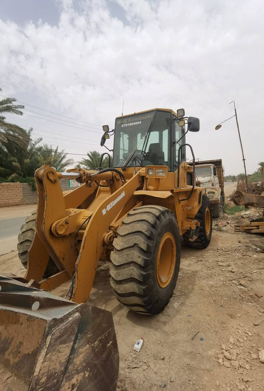 شفل كاوسكي حجم ٦٥ موديل ٢٠٠٩ مكينه كمنز ٦سلندر بم ونزول  للبيع السعر٣٥٠ ورقه بيه مجال  مكانه كربلاء للاسفسار على الرقم ***********/***********
