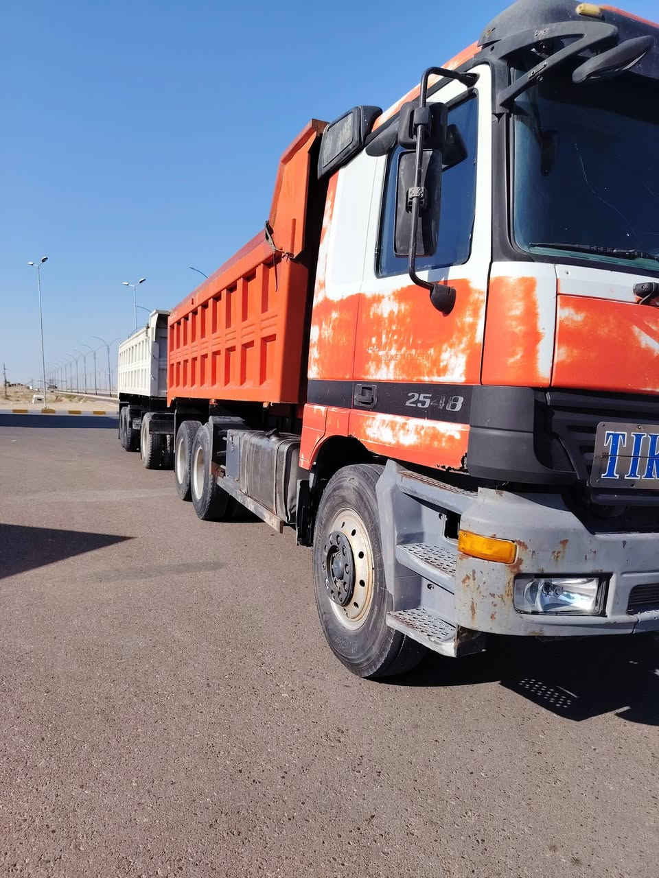 للبيع كتروز قاطرم مقطوره تفاصيل عل رقم ***********
