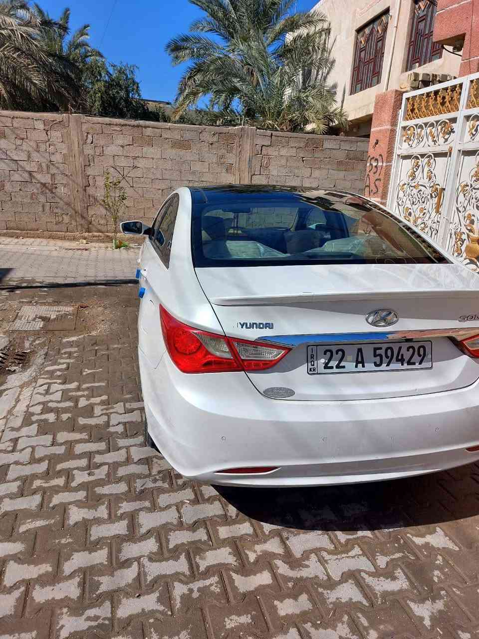 سوناته خليجي 2010 وبیها باب وحده  السیاره بسمس تحویل ثاني يوم السياره جديده مكينه دوش الفين وربعميه  السعر 120وبيها مجال اذا اكو مراوس اوبامه اراوس *********** ابو علي
