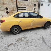 لنترا 2009 للبيع رقم بغداد  بيها بس جاملغ اليسار بدون دواخل ما متواجد ...