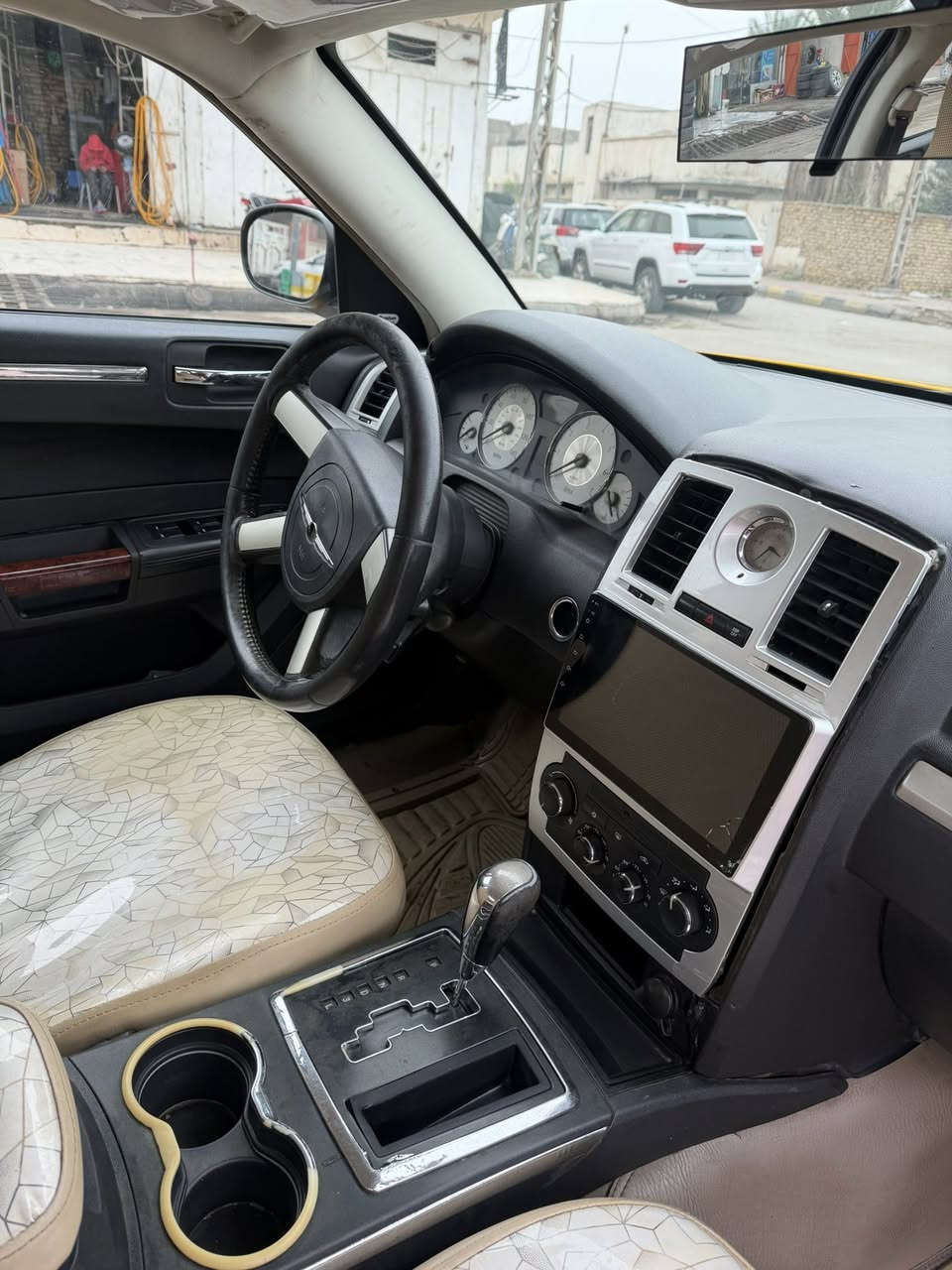 سلام عليكم 

اوبامه 10 رقم أنبار  

مكينه ٣٥٠٠

سياره جاهزه على آخر حبايه 

مصفره خط وبحث 

خطها كوت نجف 
مكان السياره الكوت مركز المدينه  
السعر ١٢٧ وبيها مجال 

للستفسار ***********
