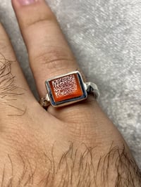 اللهم صل على محمد وآل محمد خاتم من العقيق اليماني خام زعفران  طبيعي غي...