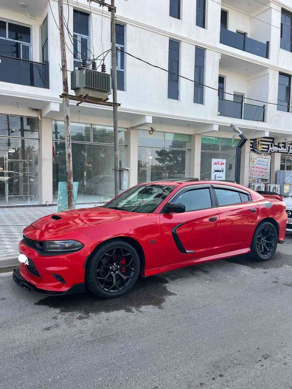 ياالله للبيع جارجر
2019 رقم بغداد باسمي 
ماشيه 75 الف ميل حقيقي 
سياره بدون حادث 
بس مصبوغه عام بدون دواخل
محرك 8 سلندر 5700 
السيارة عليها اكسل SRT
مع تزويد صالنصه  
مكانة السيارة بغداد 
السعر 165 وبيها مجال للشراي
***********
