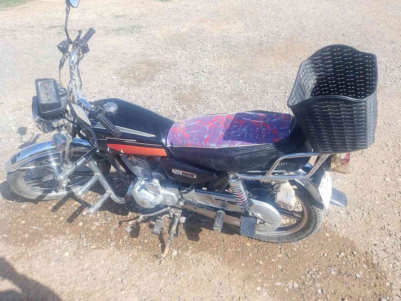 السلام عليكم 
يوجد موطور البيع 
موديل 2022
السعر 425
الاستفسار على الرقم التالي ***********
