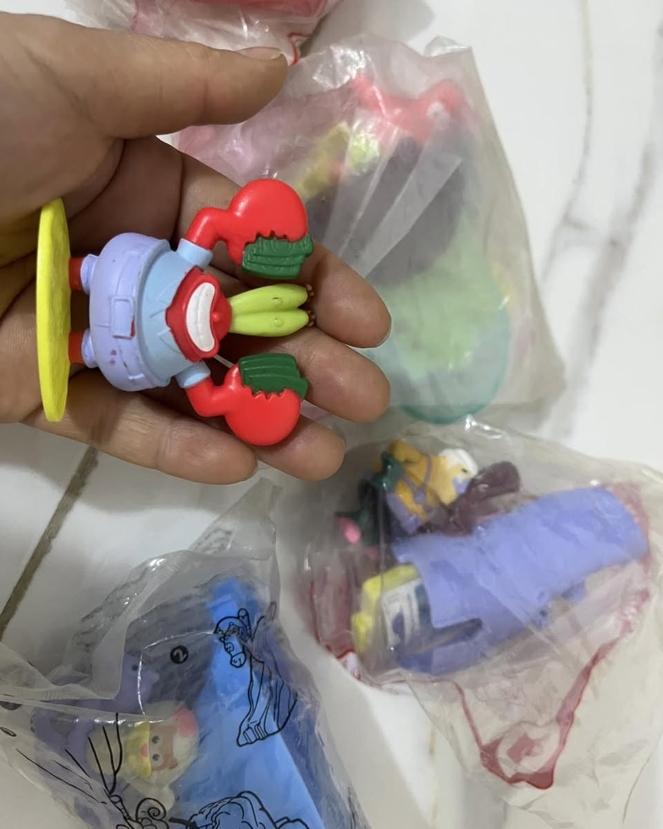 مجموعة سبونجبوب ب٢٠ الف بيها بيوت وشخصيات ٧


**إذا كنت صاحب هذا الإعلان وتريد حذفه لأي سبب، رجاءا أرسل رسالة إلى الدعم الفني**