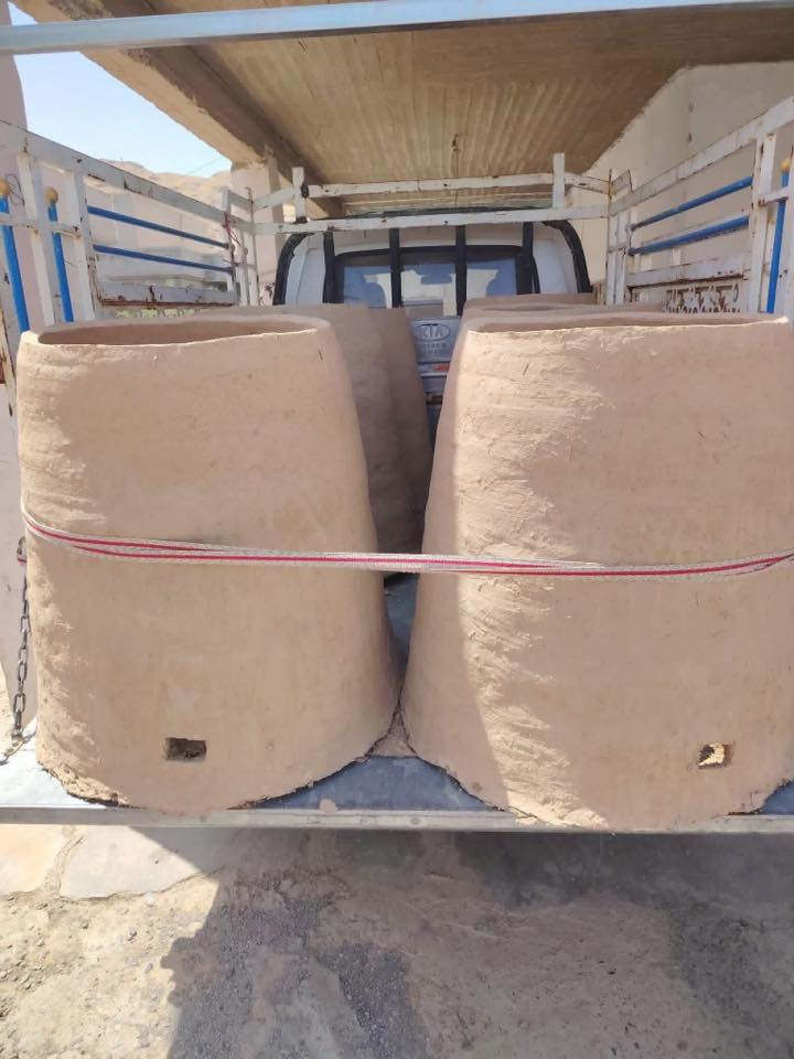 السلام عليكم يوجد لدينا تنور طين درجه اولي كافه الاحجام  ويوجد توصيل داخل بغداد  بغداد فقط كرخ ورصافه  الاستفسار  راسلوني علئ الرقم ‭٠٧٧١ ٥٦٠ ٤٥٤٨‬
