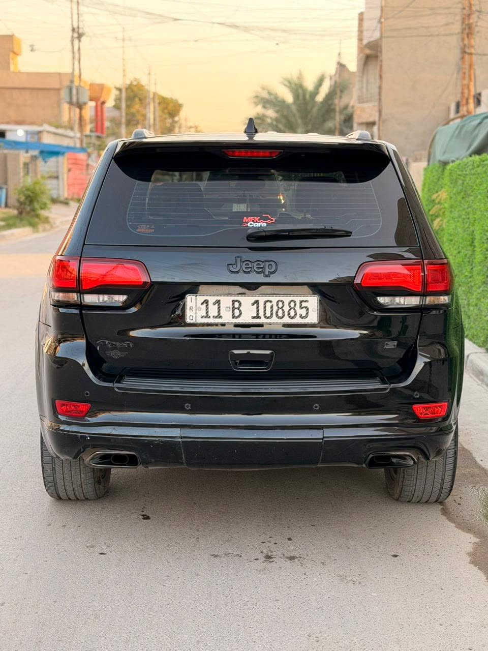جيب (S) خليجي شركه هارلم موديل (2021)
ماشيه 80 كيلو 
محرك / V6 / 3600
مواصفات / حساس امامي خلفي مقاعد جلد تدفئه بالمقاعد تدفئه بالستيرن رادار بالمري بانورما صندوق كهرباء مرايه كهرباء نضام فرمله الطوارئ هواي بعد بيها موصفات ال (S)  المعروفه فول ما عده رادار 
السياره بدون حادث ما عده بيها بارد بمكانين كلش صغير ممبين بس بالسونار مكفوله من الصبغ والمعجون 
السعر  / 325$/ وبيها مجال 
اتصال (***********) ممتواجد ع الفيس
