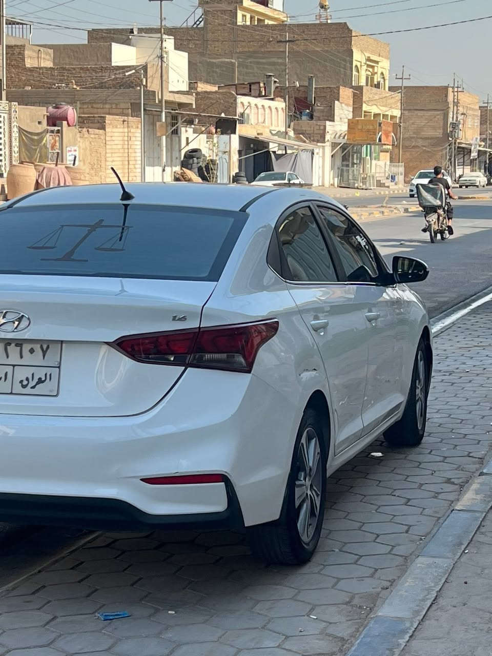 سلام عليكم
للبيع هونداي أكسنت خليجي 

بيه قطعه وحده ضبغ وبارد بسيط 

الموديل 2020

محرك 1600

تحكم ستيرن

لايت لد بك لايت لد

أشاير بلمري

فتحه

٤دسك

ماشيه 120

تبريد ثلج

السياره جاهزه من كل نواحي

السعر 118وبي مجال بسيط

العنوان نجف

📞***********
