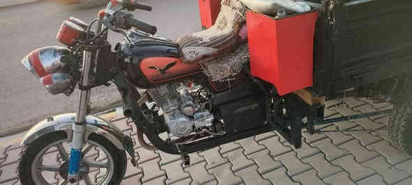 سلام عليكم ستوته للبيع موديل 2018محرك شرط 
لاصرف ولا بخار نشاط فول تواير جدد فحل عالي .
كهربائيات كامله ستوته ما ناقصها شي سعر 900..
بيها مجال لشراي مكاني حي العسكري***********
