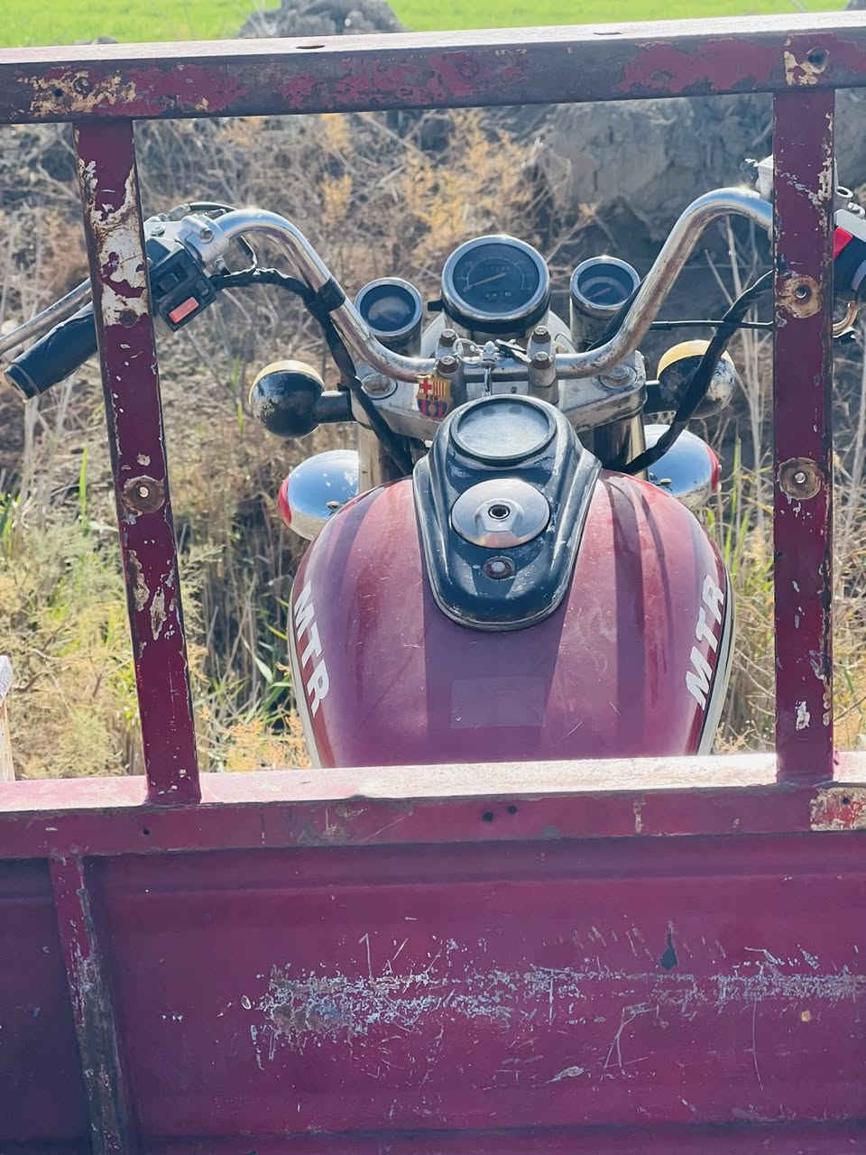 السلام عليكم ستوته للبيع موديل ٢٠٠٩ اوراق اسكنر مكفوله ستوته شغاله نكره سلف كهربائيات كامله فقط مكينته بيه دخانه السعر ٧٠٠اوبيه مجال مكان بابل الشوملي اتصال عله الرقم ***********
