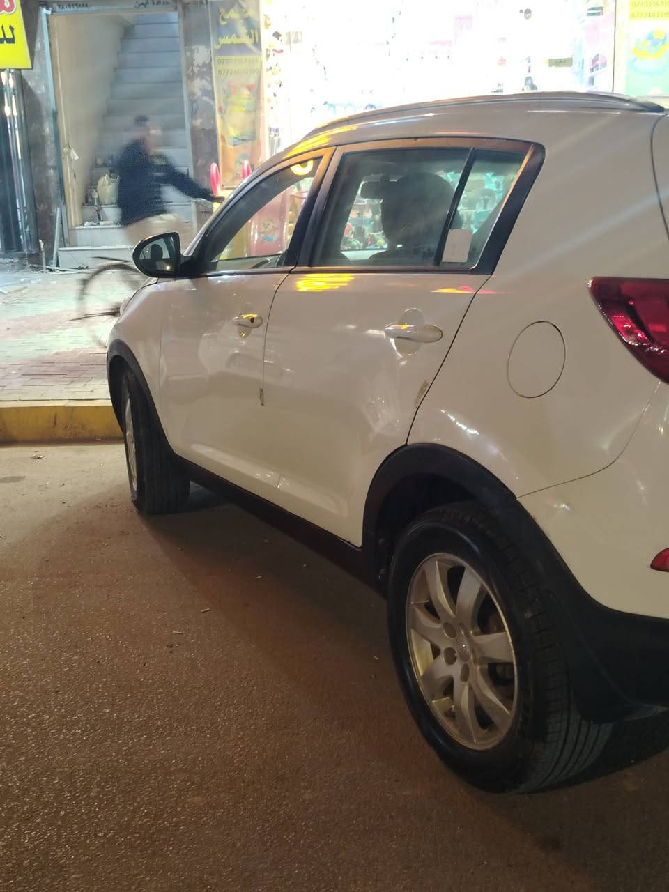 سلام عليكم للبيع سبورتج موديل 12 جديدة تخم تاير بيهة صبغ قطعتين بدون دواخل رقم بابل بسمي نكليزي تحويل مباشر سعر 128 بيهة مجال مكان كربلاء ***********      ***********
