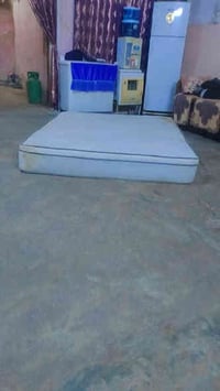 دوشك طبي ضغط عالي نضافته ٩٠ بلميه نومته مريحه حيل ١٨٠ عرض طول مترين ٦٥...