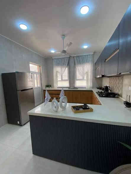 دار للبيع 🏠
 #شركه_روعة_دور_السدير_للإستثمار_العقاري
 #مجمع_المرتضى_السكني 🏘
 200 متر مرحلة الثانية 
بلوك 37 دار 965
سعر الشركه 189 مليون 💵💸
واصل للشركة من سعر الدار 50 مليون💵💸 
تطلوعة مناسبة جداا
للإستفسار اكثر التواصل معنا عبر الارقام التالية 📱 :
***********           ***********
***********           ***********
او زياره موقعنا ❗
النجف الأشرف /حي النداء/ شارع المجمعات / خدمي مجمع الاميرات الاولى مقابل مجمع الكرار
