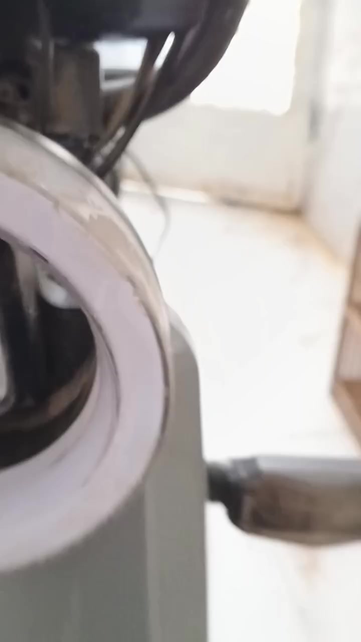 درجه شحن حجم 14 نضيقه كدام عينك البيع سعر خاص محتاج وريد ابيعهه


**إذا كنت صاحب هذا الإعلان وتريد حذفه لأي سبب، رجاءا أرسل رسالة إلى الدعم الفني**