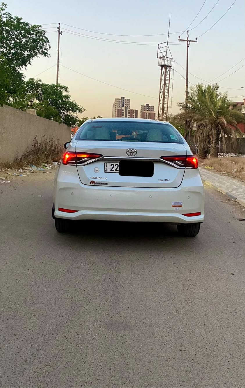 السلام عليكم
كورلا ٢٢ ساز بالزين محرك ١٨٠٠ رقم اربيل الدولي هزه وفحص سنوية جديد بأسمي تحويل مباشر 
السيارة مكفولة من الصبغ والفتح والتبديل بيها شخطين بكد الاصبع وبيها مكانين بارد على كد اربع اصابع 
مكاني بغداد وتساب*********** السعر ١٥٣
