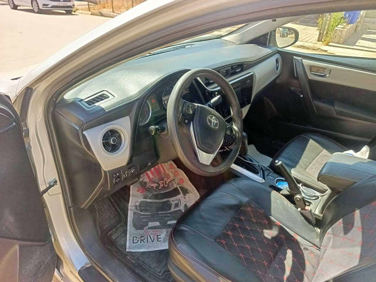كورلا موديل ٢٠١٧/بالتقسيط
الفحص كدام العين 
كير بالشرط 
محرك مبدل جديد 
تبريد ثلج 
سنوية جديدة 
دفتر بانزين 
تخم تاير جديد 
منظومة غاز 
السيارة ابيعاها بالقسط مقدمة والباقي نتفاهم عليه 
***********
