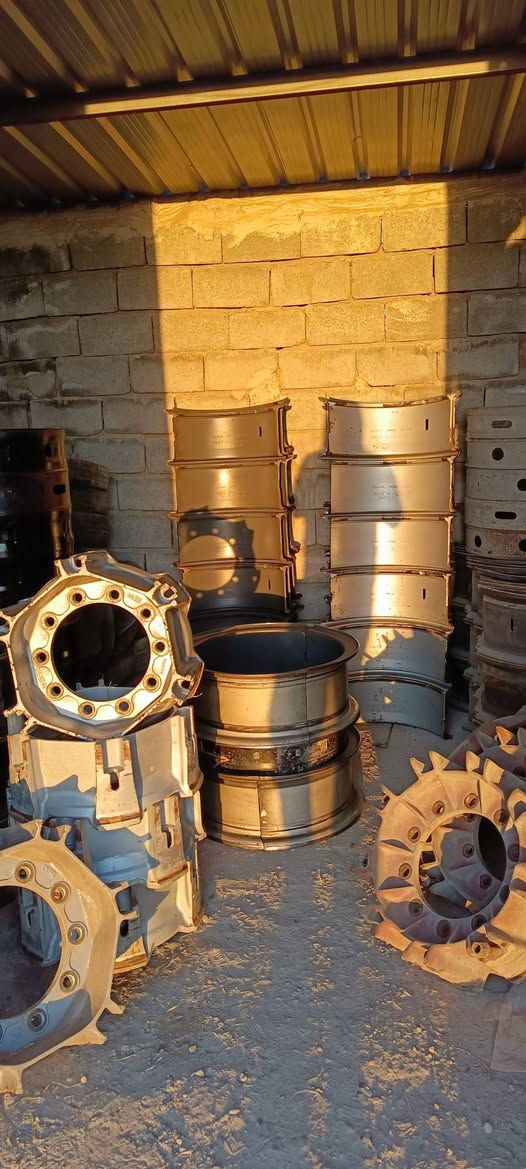 السلام عليكم ويل 24 قطع+براميغ ربع+طوك   النظافة حسب ما موضح في الصورة
للبيع جملة أو مفرد 

الاستفسار 

‏‪***********‬‏

***********
