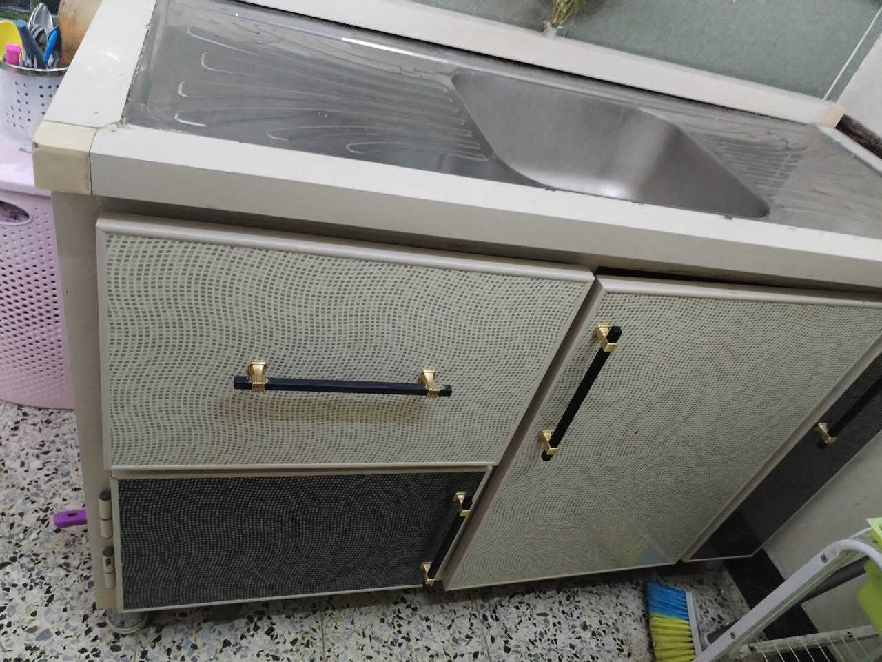 السلام عليكم كاونتر للبيع


**إذا كنت صاحب هذا الإعلان وتريد حذفه لأي سبب، رجاءا أرسل رسالة إلى الدعم الفني**