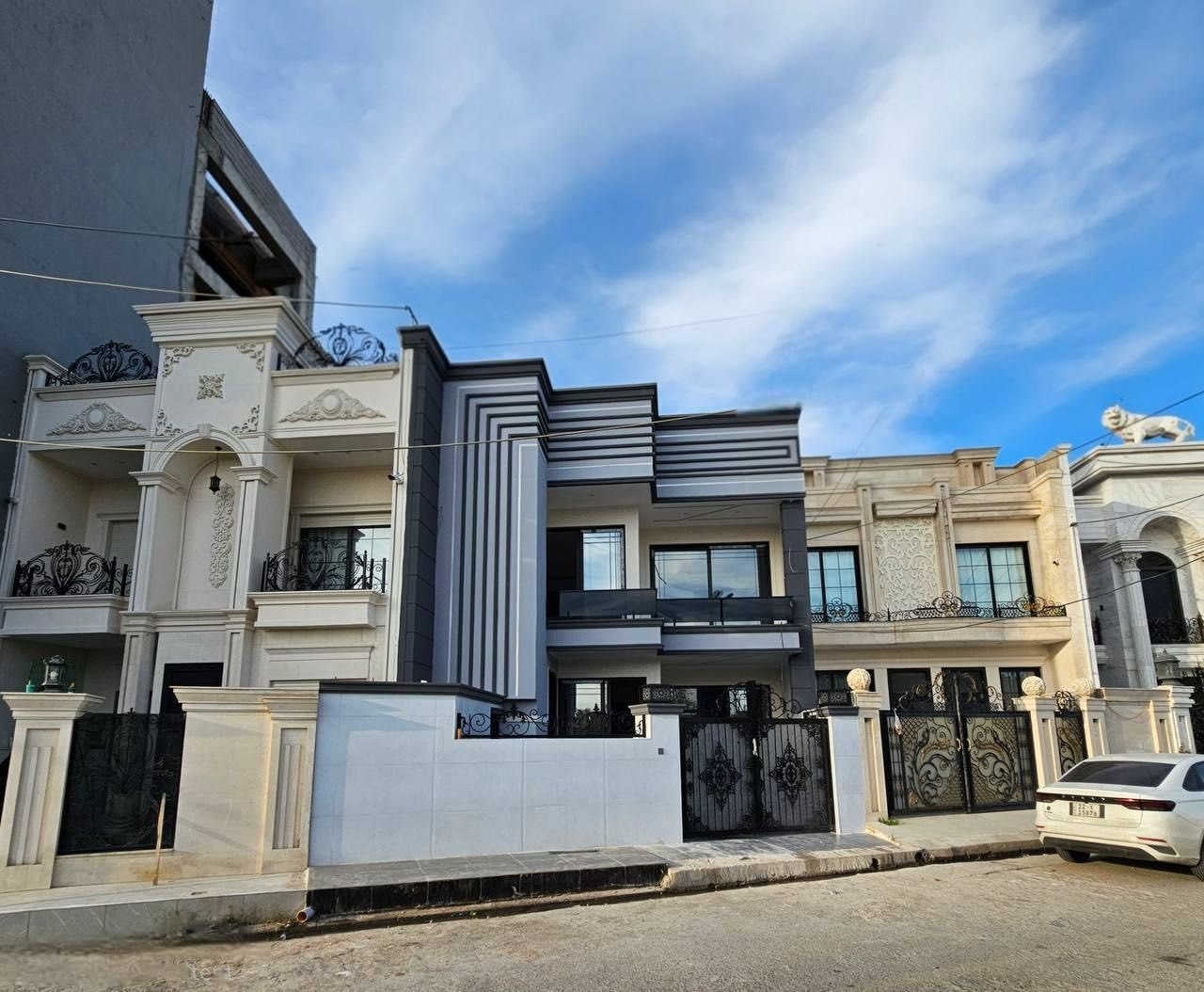 خانووی نوێ  بۆ فرۆشتن لە هەولێری نوێ 

▫️٢٠٠ مەتر   
▫️بەرامبەر حەدیقەی فەرمی 
▫️نزیک شەقامی ١٢٠ مەتری 
▫️٥ ژووری نوستن   
▫️٥ حمام 
▫️چێشت خانەی سارد و گەرم 
▫️ڕوو قیبلە
▫️بەکار نەهاتوو ( سفر )
▫️زەمانی یەک سال 
▫️نرخی  ٢٦٠،٠٠٠ $ دەکاتە ٢٦ دەفتەر  و مامەلە  
___
بیت جدید للبیع في منطقة أربیل جدیدة ( هولیري نوي ) 

▫️٢٠٠ متر    
▫️مقابل حدیقە الرسمة
▫️قریب شارع ١٢٠ مەتری 
▫️٥ نوم 
▫️٥ حمام 
▫️مطعم حار و بارد 
▫️اتجاه قبلە
▫️زیرو 
▫️زمان سنە 
▫️السعر ٢٦٠،٠٠٠ $ یعدل ٢٦ شدات و  زائد معاملەسعر وفيديوهات وصور داخل تليكرام 👇 https://t.me/AZAD*********** ***********
