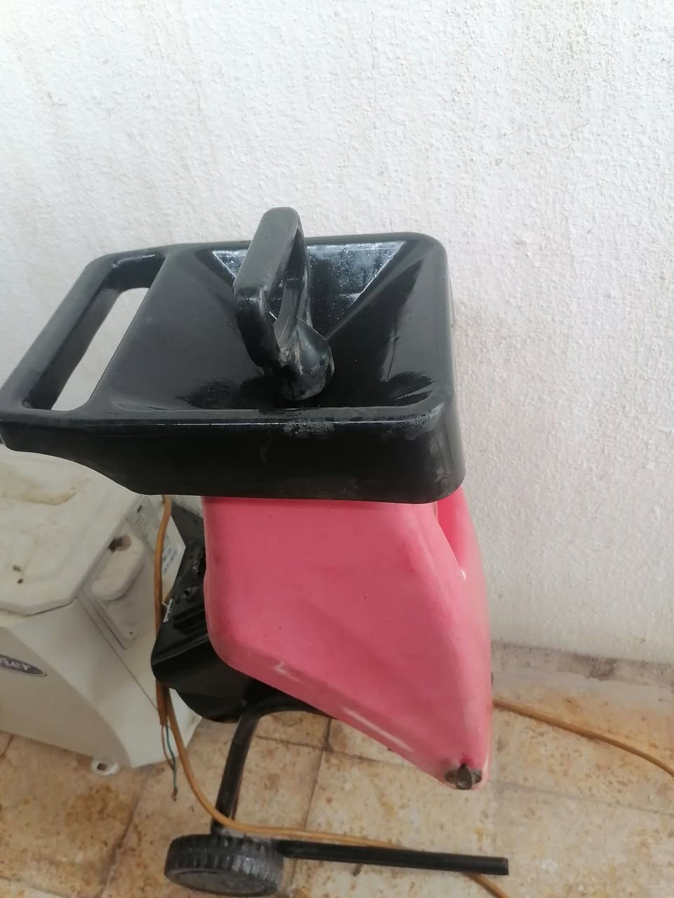 جاروشه لبيع تجرشع علف


**إذا كنت صاحب هذا الإعلان وتريد حذفه لأي سبب، رجاءا أرسل رسالة إلى الدعم الفني**