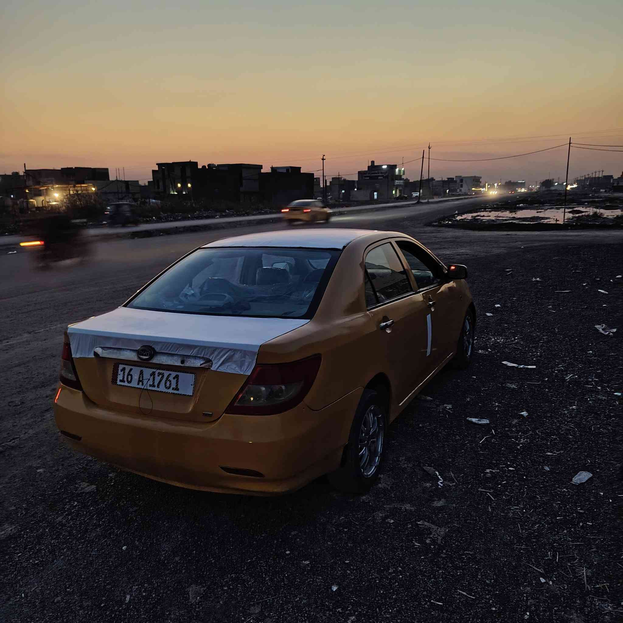 للبيع المستعجل سياره BYD F3
كير عادي المرغوب كير ومحرك لانسر جدد قبل ٤ اشهر شادهن شرط بلاديات كفاله مصفره هيئه وغرامات هزه جديده رقم انكليزي بسمي السياره تحويل ثاني يوم سياره هاملها يرادلها ترتيب عارضها ب ٣٨ قفل ومو سعرها شراي يجي ونواقصها ينزل من سعرها مكاني بغداد السيديه تقاطع درويش ***********
