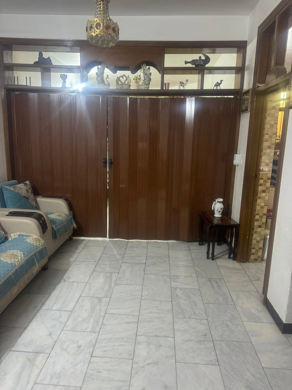 دار سكن طابو صرف مساحه 125 بناء حديث 
طابق واحد بناء طابوگ غرفه نوم هول مطبخ 
استقبال مجمعات صحيه كراج سياره 
ارضيه مرمر جدران سيراميك خدمات 
مي كهرباء شارع مدارس بصفك 
ابو غرق حي الحسين قريب من شارع حله كربلاء 
الأستفسار الأتصال 
***********

‭***********‬
#الدار_المعموره_للعقار 
ملاحظه//من لديه عقار ويرغب بالبيع مراسلت الصفحه او الاتصال

