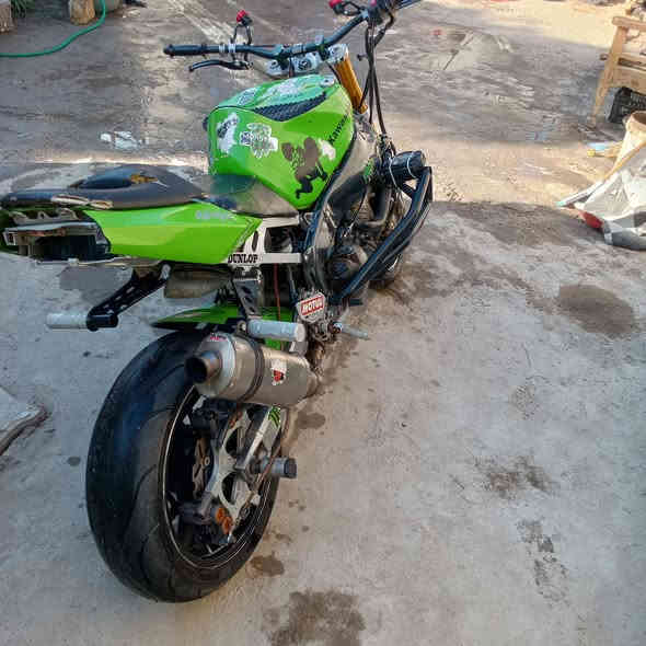 السلام عليكم كاوسكي لبيع مفتوح بس لكور سعر 17بيها مجال حك لجيه مكان بغداد دوره ***********بي واتساب
