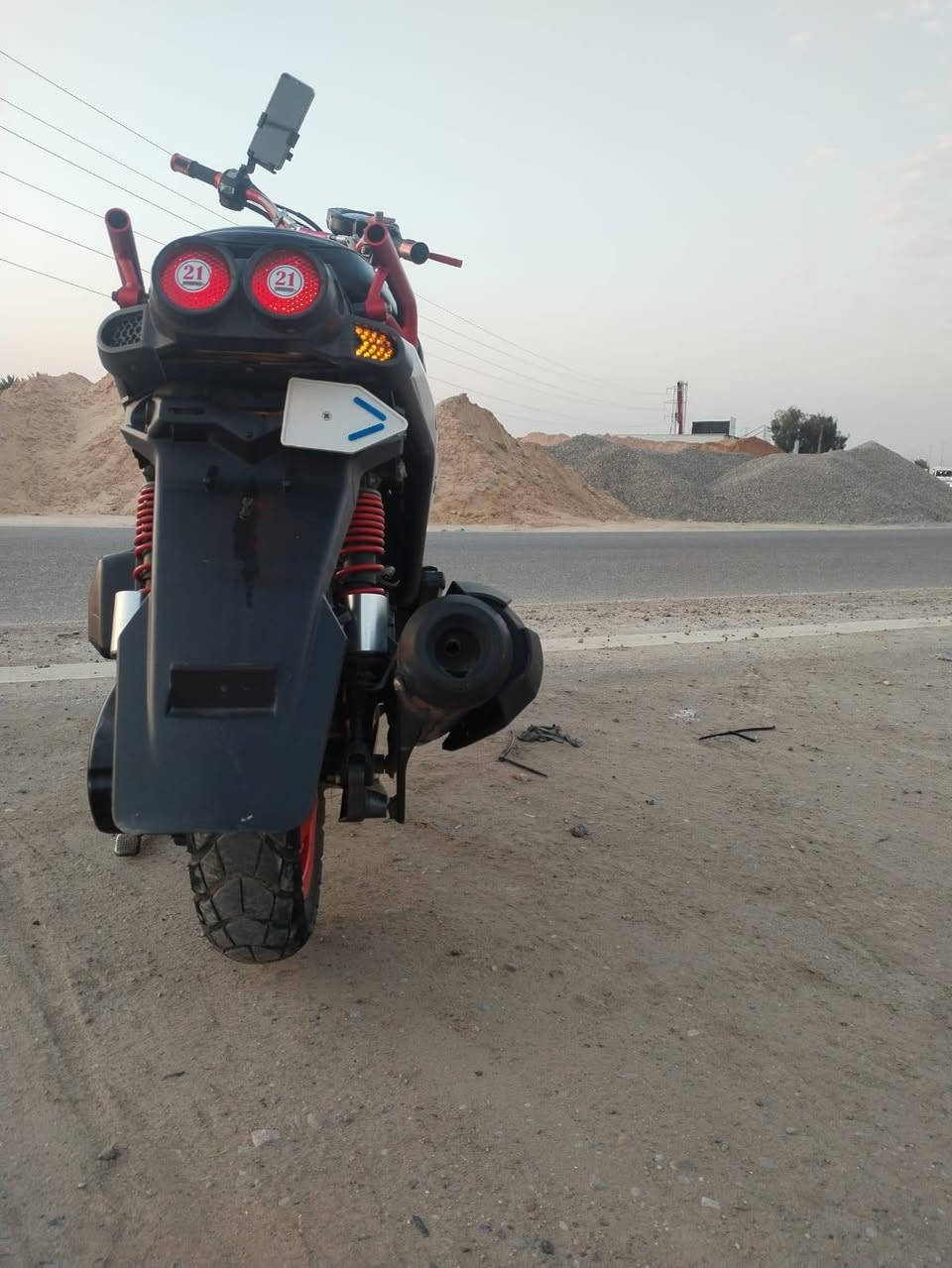 درجه سكنس جبلي نضيفه وحلوه وبيه شغالت هوي تزويد درجه خير من الله مابيه نقص برغي سعره 900وبيه مجال مكينه مكفوله ***********
