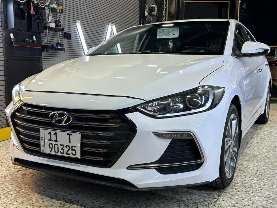 السلام عليكم هواندي النترا 2018 سوبر مكفوله كفاله عامة حتة الدعاميات ماشية 114 الف
فتحة سقف
حساس امامي وخلفي
تبريد قطعتين خلفي 
LED امامي نهاري
مراية شفط
اشاير بلمراية
شاشة كبيرة مع كامرة دوارة
ويل كب 17 كروم المرغوب مع 5 ويلكب
تحكم مقود
محرك 2000 دوش المرغوب ما مفتوح ع وضع الشركة
محرك وكير مكفولات من الفتح ع وضع الشركة وحدادية وتبريد وتخم تاير كلة جديد وبلادي ما ملعوب بيهة ابد و ع ايد وحدة استخدام شخصي السيارة ورقم بغداد بأسمي تحويل مباشر السيارة مابيهة نقص لو برغي 
مكفوله من الضربة والصبغ والتبديل والبارد فقط بلجاملغ السايق ع مقدار اصبع تكحيلة وبحافة البنيد مقدار اصبع والسونار مرفق بلمنشور
مكان السيارة كربلاء 
السعر 163 وقابل للتفاوض
للاستفسار ***********
