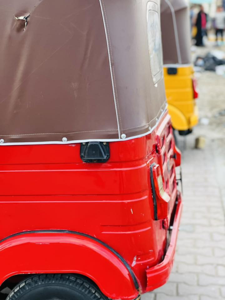 سلام عليكم تكتك موديل 2018 شهر ال 6 رقم واسط إنكليزي هزه جديده مداور شوكت مايعجبك دراجه مصبوغه جماليه بيه بارد بصفحه قليل مكينه مال ٢٠ مجفته تجفيت شركه بعده ع سحك الاستفسار 
***********
