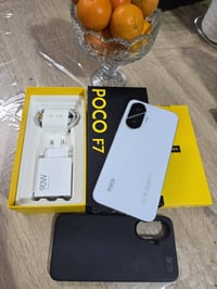 بوكو F7 • ٢٥٦/١٢ • نظيف ١٠٠٪