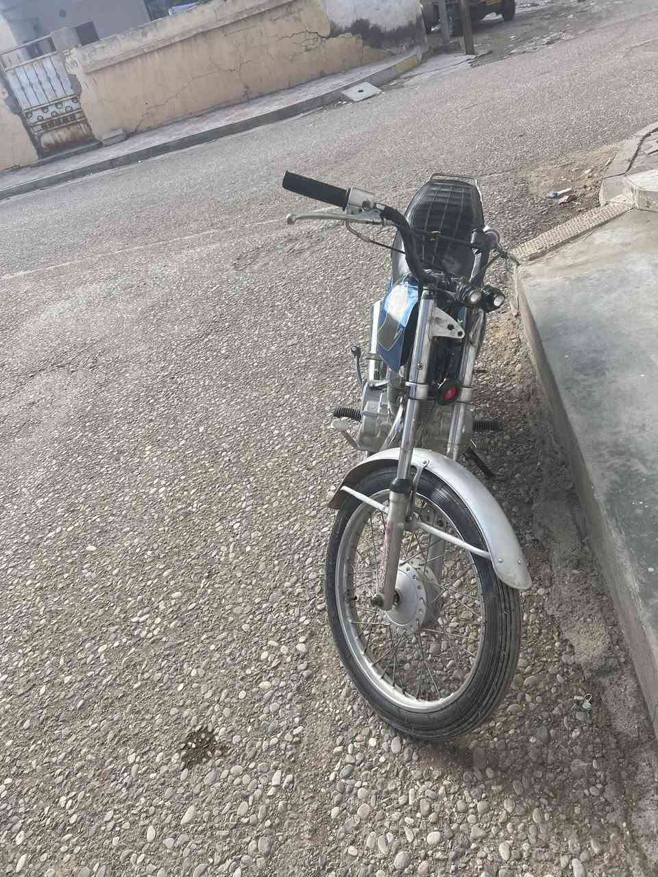 دراجة للبيع 275 وبي مجال الرقم *********** غير متواجد ع فيسسس
