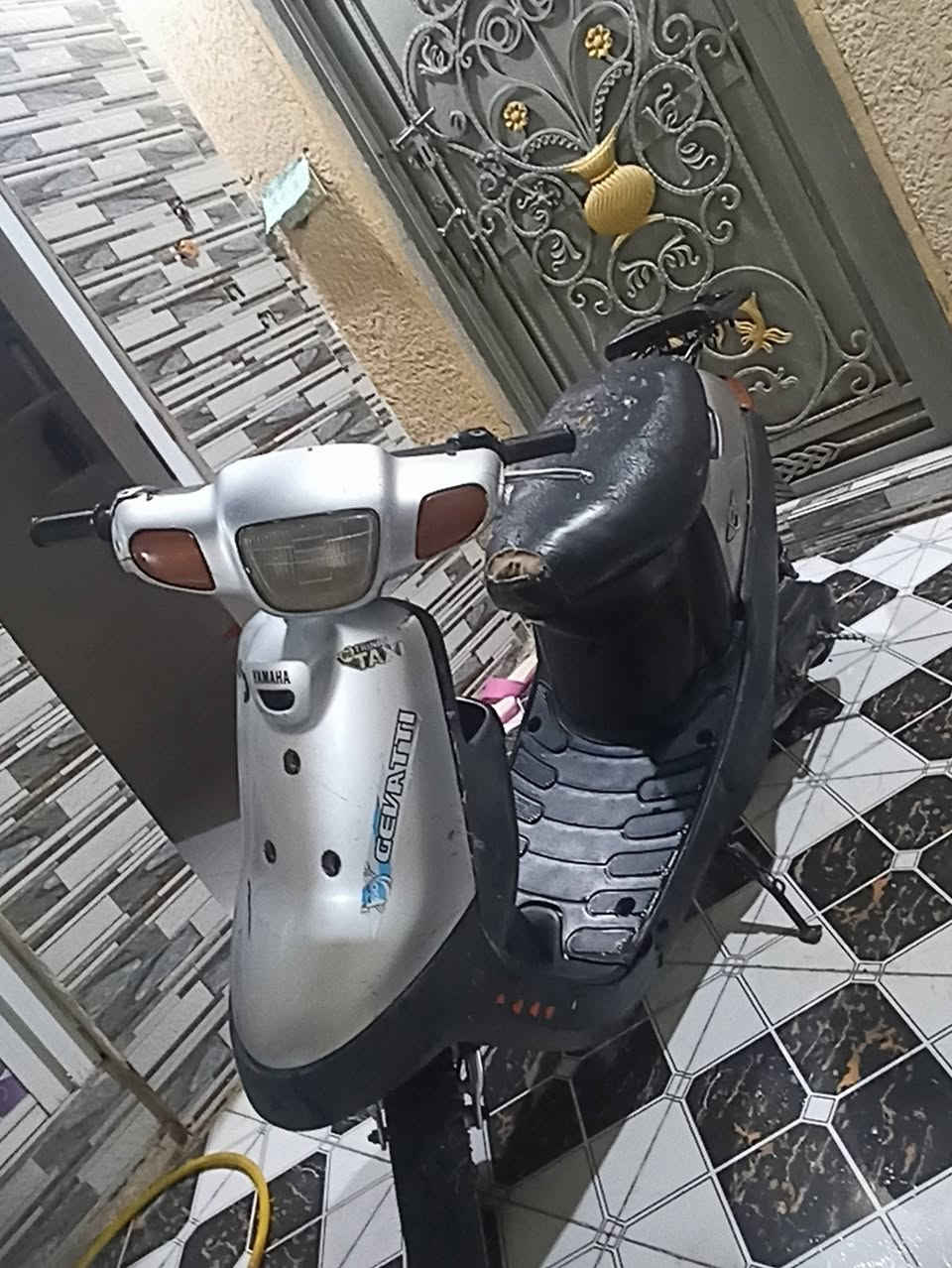 سلام عليكم درجة بطه للبيع دراجه شغاله نكره سعر150بيه مجال 
***********

