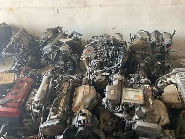 بسم الله    وعلى بركت الله وصول حاويه  محركات ياباني بطه  ونجي كورله كرونه ونجي اربعه رقم الهاتف علي عيدان *********** وباسعار مناسبه جدا ديالى حمرين الشارع العام مقابل مدسه المهتدي بل لله
