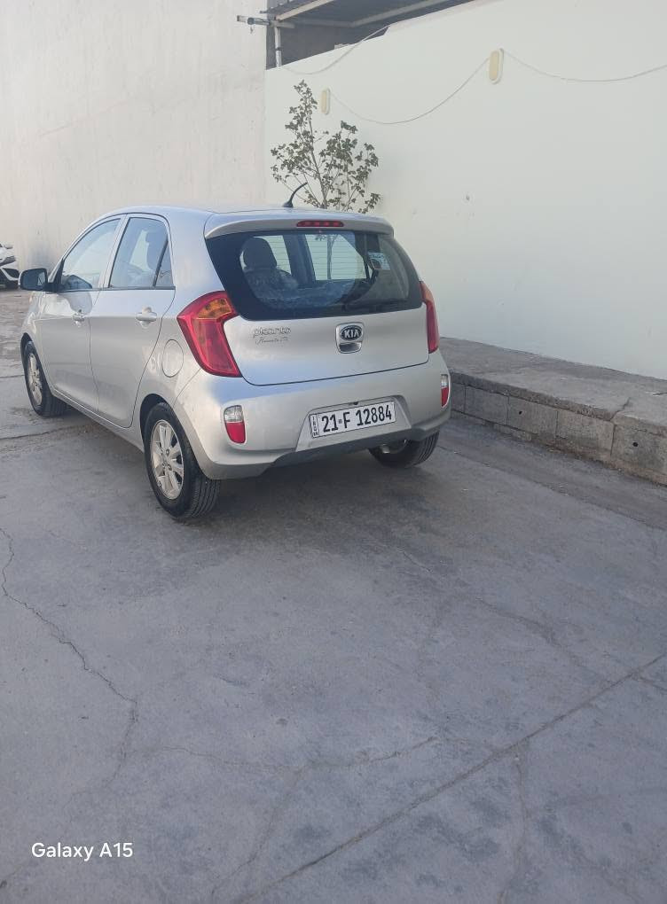 <<  كيابيكانتو >>    KIA شكل جديد نفخ 
ابودمار..موديل سيارة [[ 2013 ]] والسيارة كلين بدون صبغ شرط...وماشية قليل السيارة.
-أتصال علرقم//***********
-مكان سيارة كركوك.
-سعر السيارة (( 82 )) ورقة..وبي مجال.
- المنشأة السيارة صناعة كوري. 
 -رقم سليمانية دولي رقم جديد خمس أرقام حلو وسنوية مجدد لحد نهاية سنة 2028/12/12  شرط التحويل...والسيارة بية بطاقة كوبون البنزين.
-لون السيارة مرغوب (( سلفر ))
-مواصفات السيارة وارد خليجي..كير أوتوماتيك.. مكينة اربعة سلندر المرغوب مامفتوح...نظام أيكو أقتصادي علبنزين أعتيادي...تبريدثلج..وتدفئة..سويج جداحة عدد×3 قفل مركزي سنتر لوك...داخل سيارة مطعم برونزي علرصاصي... مواصفات كاميرا...ويل كروم حجم اطارات14 جديد...مانع ضباب..جامات كهرباء..مرايات كهرباء..مرايات شفط...أشاير بالمري...ستوب لايت...يو بي أس...جنح علصندوق بلادي...أسبير جوكر علشركة...صندوق بصمة بلاد...السيارة بدون مصروف جاهزة* كركوك, العراق
