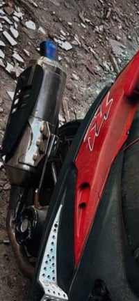 صالنصه جيسو مال مطارح جديده واقيه كاربون ألياف حقيقي ومشيفه 0772928706...