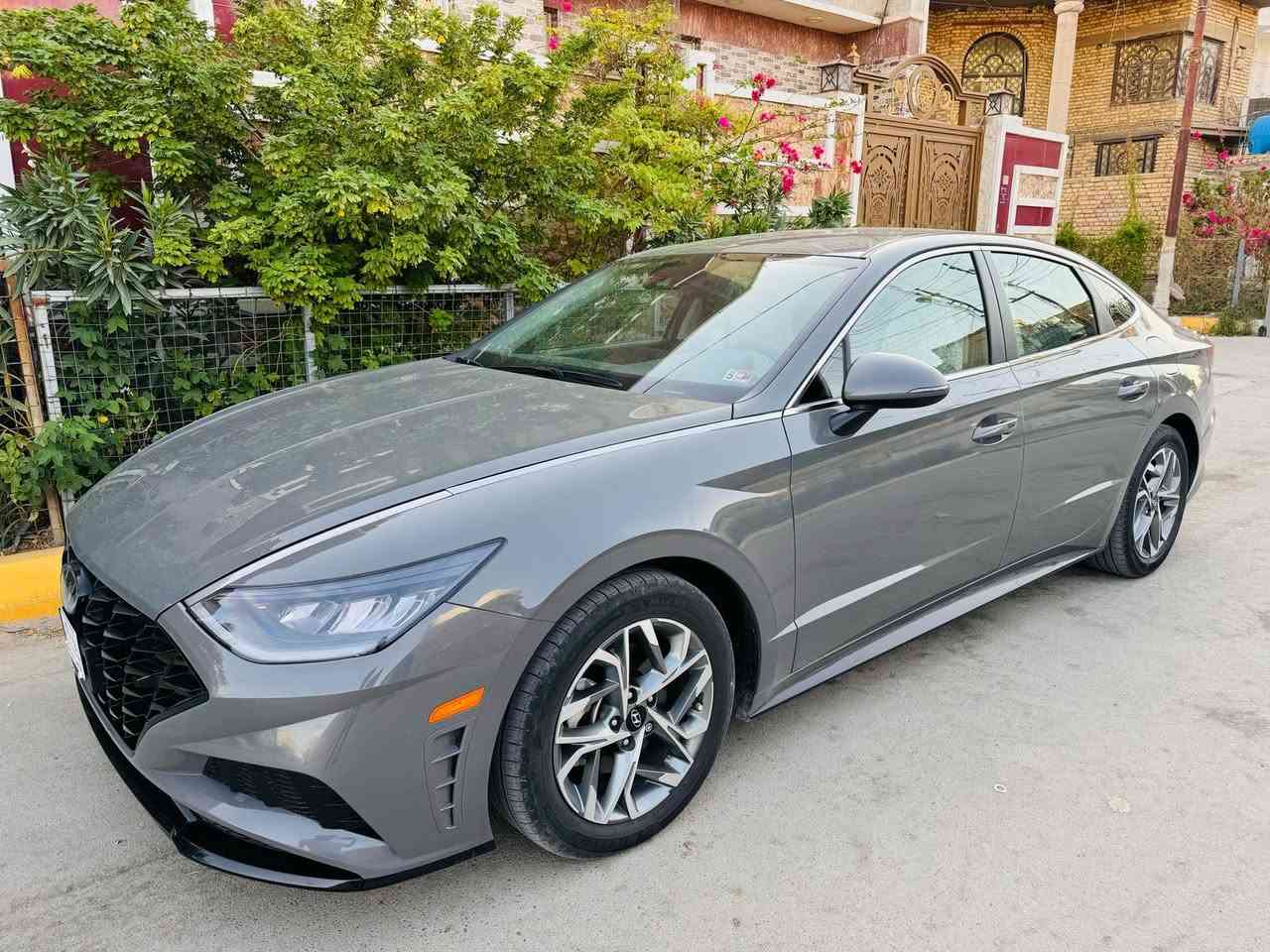 سوناتا ٢٠٢٢ رقم مثنى معوقين حادث موضح بصور السعر ١٦٥ وبيها مجال  ***********
