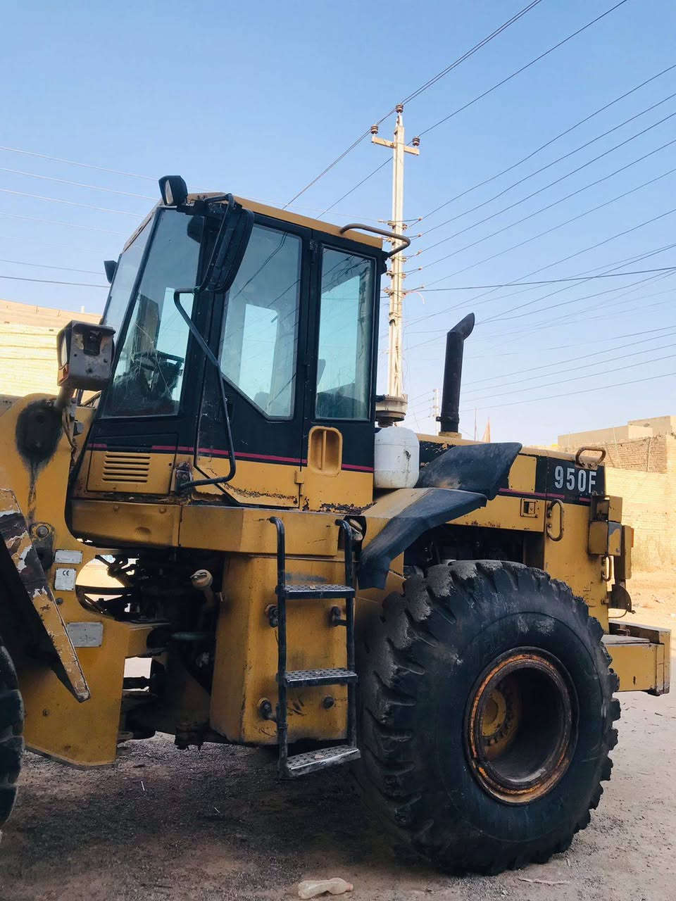 لبيع المكينه كفاله عامه مكفوله وخير من الله جاهزة ***********
