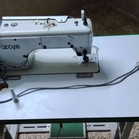 مكينة خياطة • شبه جديد • حي السماح الثانيه