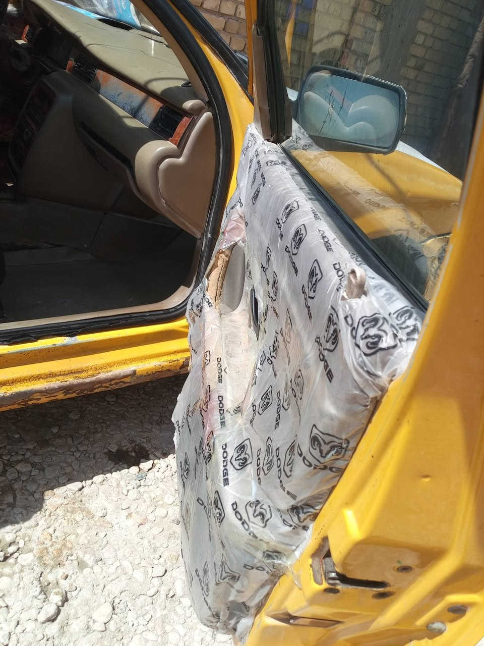 السعر 14 ورقه بيع مستعجل
الاتصال ‏‪***********

 للبيع سمند موديل 2010 مكينه بيها بخار وكير جديد حداديه‏‪ جديده 

كهربائيات كلها شغاله  تخم تاير جديد دواخل نظيفه

رقم قادسيه الماني سنويه  عظم عاج ساقط 2020 راعيها موجود تحويل مباشر  اخوان سياره جديده  

 جاهزه  كبل لشارع 

حلوه نظيفه خير من الله مال عيشه

مكان السياره  بابل الحله ما متواجد على الفيس اتصال على الرقم فقط

اخوان مكلف بل نشر
