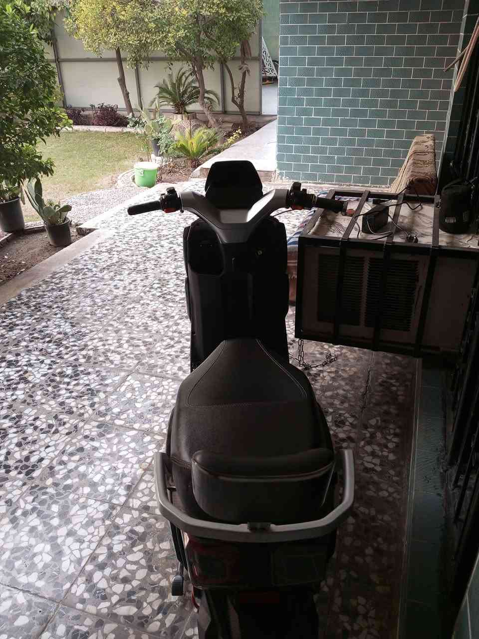 دراجه شحن سكنس للبيع
ملف 2500 
نظام بك
3 نمر 
تشغيل عن بعد 
2 مفتاح 
بطاريات جدد 
يمشن 80 كيلو بشحنه الوحده
مكاني بغداد الشعب 
السعر خاص 
***********
