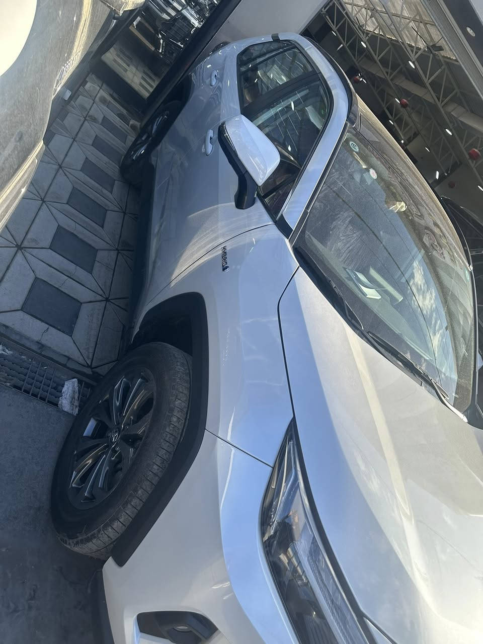 راف فور  موديل 2024 هايبرد النسخة الصينية
ماشية 9 
مواصفات (بانوراما-تحديد مسار -5 كامرات 360-تدفئه تبريد كشنات - كشنات كهربائي - داخل احمر -محرك 2500)
السيارة رقم بغداد ب اسمي تحويل مباشر 
-السيارة كفالة عامة من الصبغ ومن اي ضرر :كلين:

للاستفسار /***********
