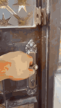 بيت للبيع 
بيت زراعي منطقة بغداد شررط المكاتبه وقرار القاضي بناء سنة ٢١ مساحته ٢٠٠ معروض للبيع مع كامل اثاثه سعره ١١٥ مليون وبي مجال بسيط .
للاستفسار اكثر الاتصال على الرقم :

***********
