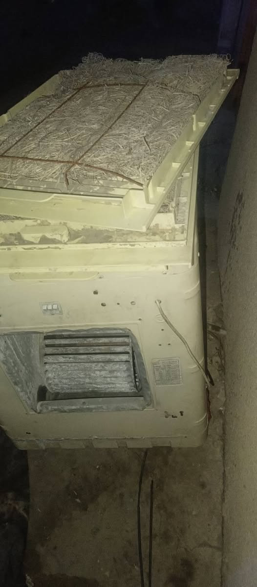 السلام عليكم اخوان مبردة كشرها نظيف والماطور واكف الي يرديها يجي ياخذها مجاناً


**إذا كنت صاحب هذا الإعلان وتريد حذفه لأي سبب، رجاءا أرسل رسالة إلى الدعم الفني**