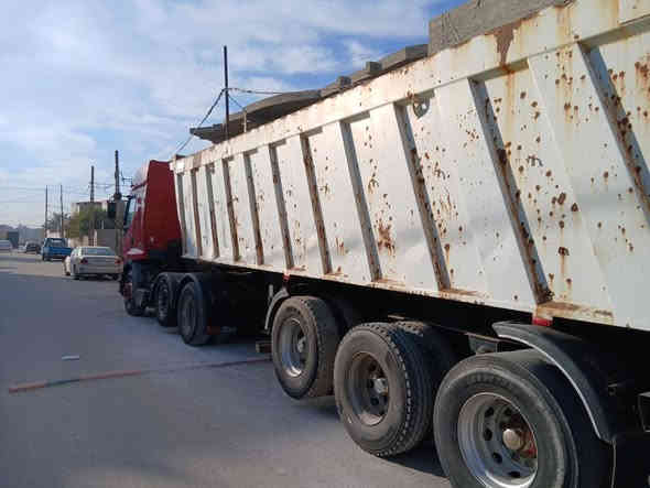 رينو ٢٠٠٥ انجتر رقم سليمانيه كير ومحرك وشاصي كفالة سنكل بلادي عربانه ٣ دناكير واحد رفاع تركيه ٣٠ متر بدون تعلاوه مربوطه فلات السعر٣٣٠ السيارة جاهزة خير من الله وبالشغل مكان السيارة فلوجه 
***********
***********
