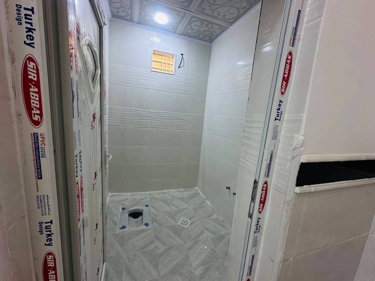 الدار البيع مساحه 100 متر السعر مناسب مقابل ملحق قريه غدير الاستفسار
***********
