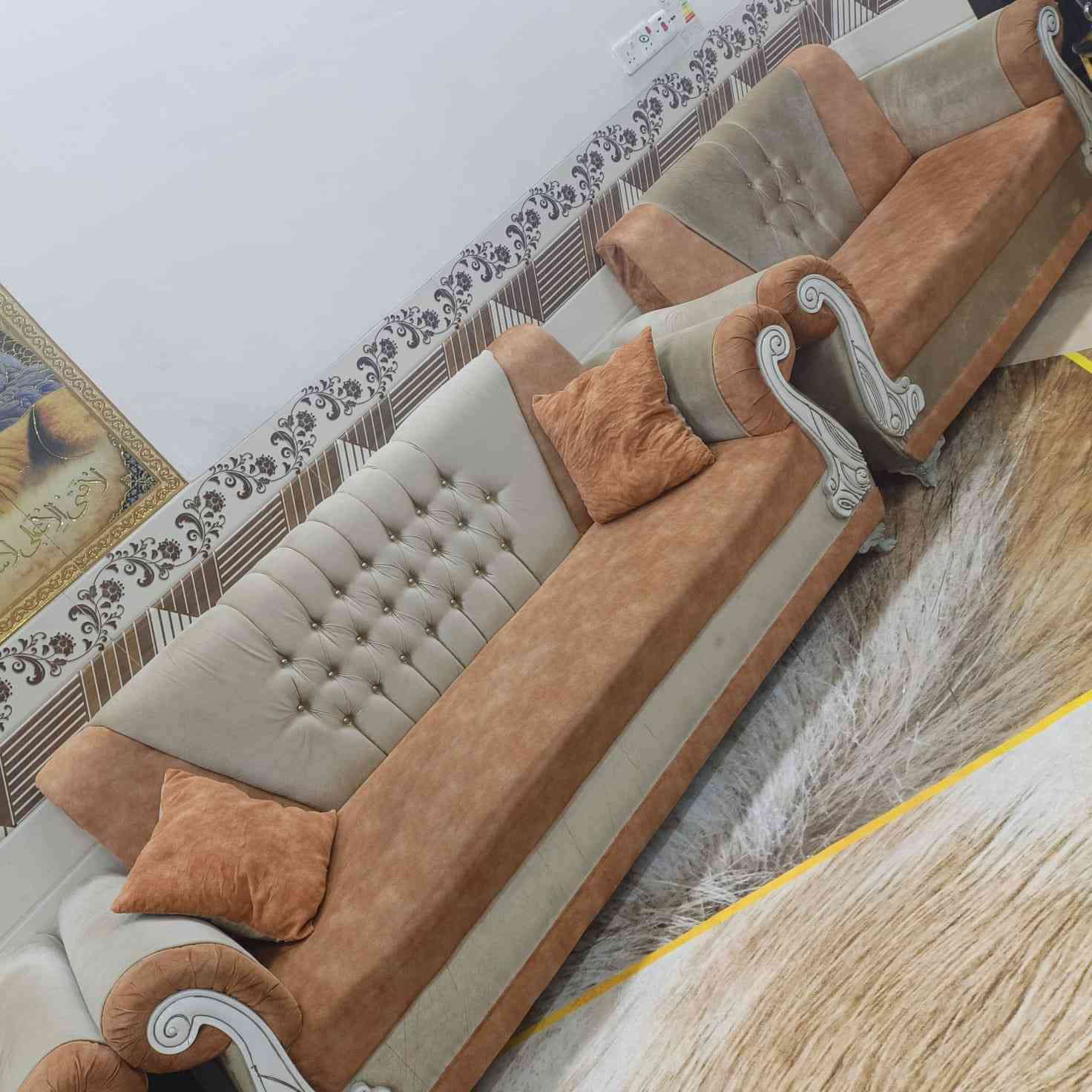 14 مقعد مع المعرض ب 400 وبي مجال 

***********
