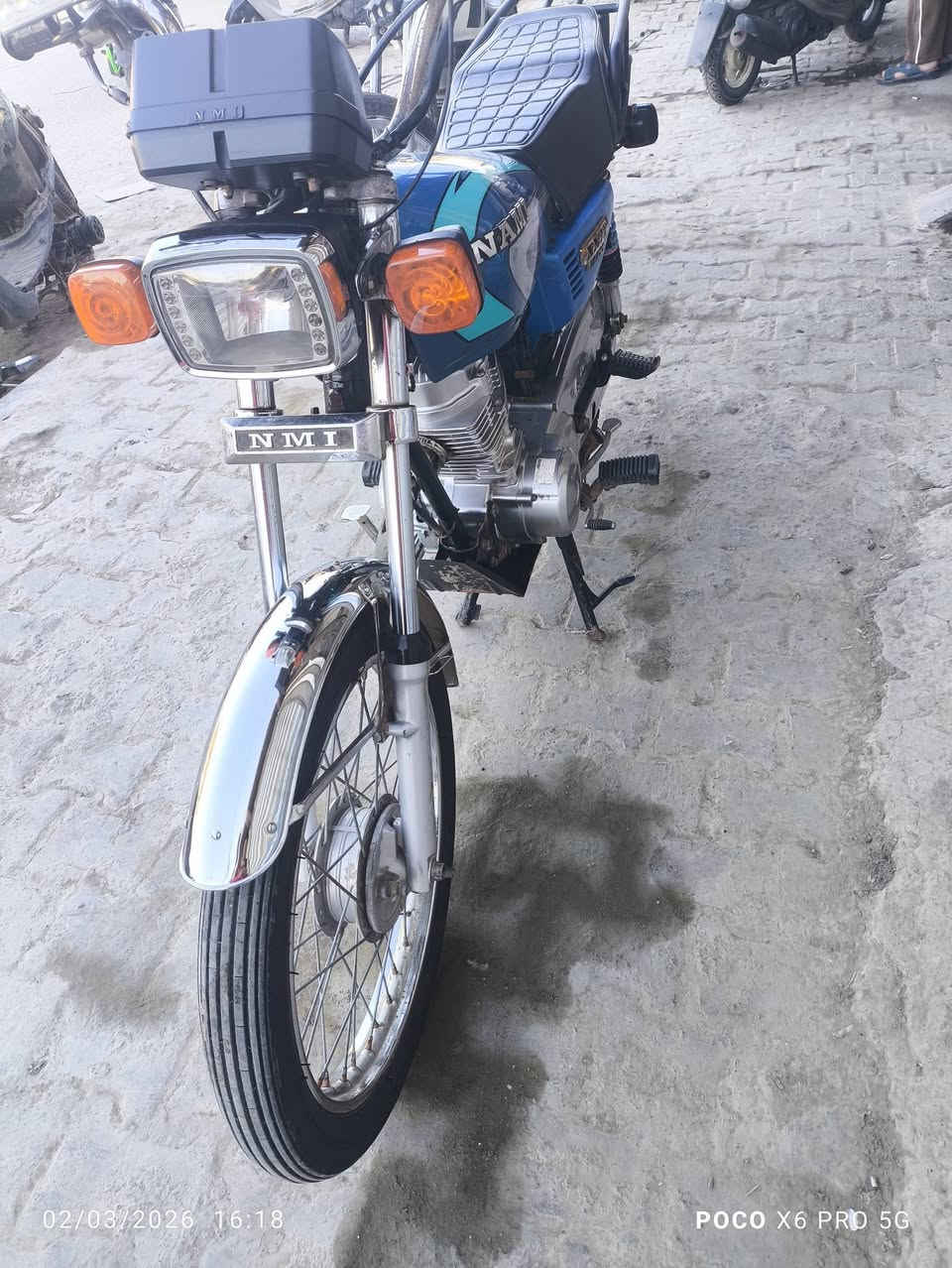 السلام عليكم اخوان دراجه اربعه گير نامه شلامجه اصولي اصولي اصولي
اوراق اصولي ومكاتبه
موديل 23
مكفوله شاصي ومكينه مفتوحه بس ولفات مبدل 
نگره هندر كهربائيات شغاله الدراجه خير من الله السعر850وبيها مجال مو شراي لا تدخل*********** اسيا و اثير ***********
