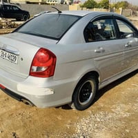 اكسنت ٢٠١٠ • محرك ١٫٦ • رصاصي