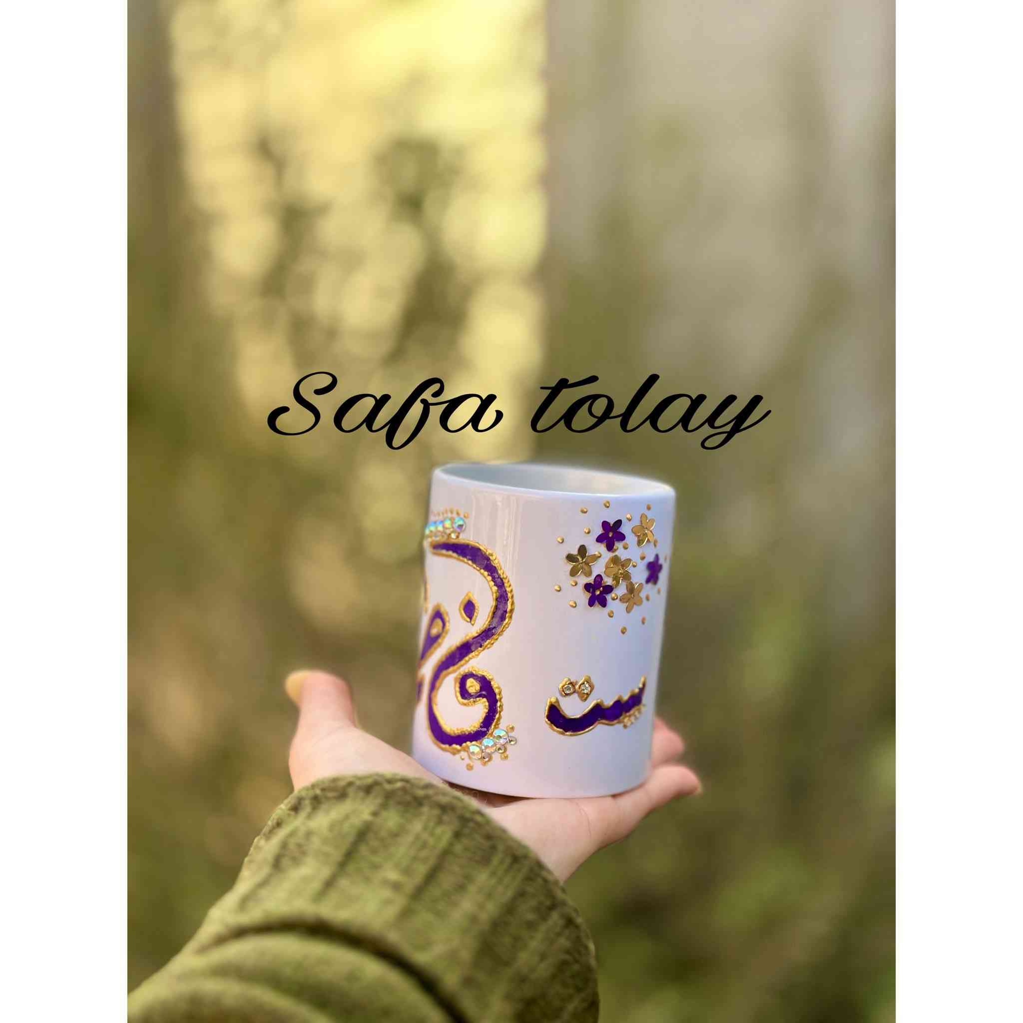 ⁨ 💕🎀
#رسمي🎨 #exhibition #عيدمعلم #اعمال_فنية


**إذا كنت صاحب هذا الإعلان وتريد حذفه لأي سبب، رجاءا أرسل رسالة إلى الدعم الفني**